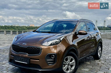 Позашляховик / Кросовер Kia Sportage 2017 в 