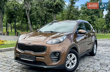 Позашляховик / Кросовер Kia Sportage 2017 в 