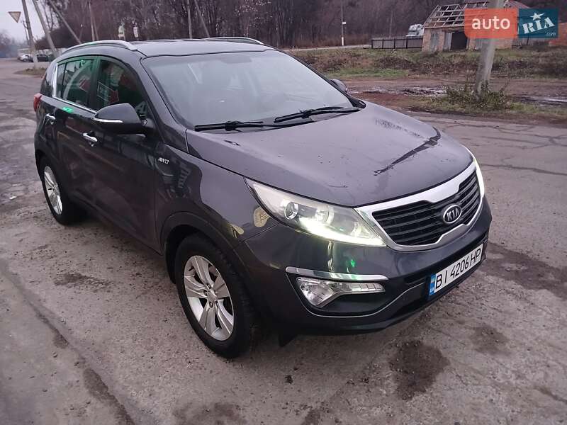 Внедорожник / Кроссовер Kia Sportage 2012 в Диканьке