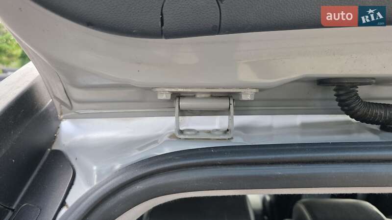 Позашляховик / Кросовер Kia Sportage 2008 в Шостці