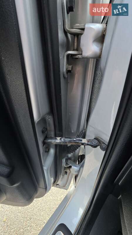 Позашляховик / Кросовер Kia Sportage 2008 в Шостці