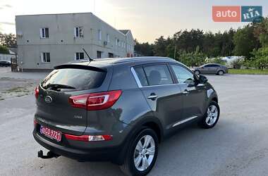 Внедорожник / Кроссовер Kia Sportage 2011 в 