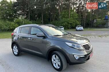 Внедорожник / Кроссовер Kia Sportage 2011 в 