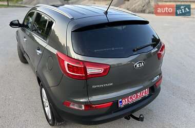 Внедорожник / Кроссовер Kia Sportage 2011 в 