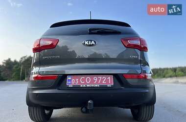 Внедорожник / Кроссовер Kia Sportage 2011 в 