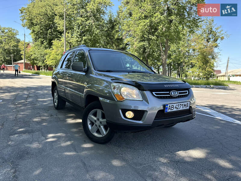 Позашляховик / Кросовер Kia Sportage 2009 в Вінниці