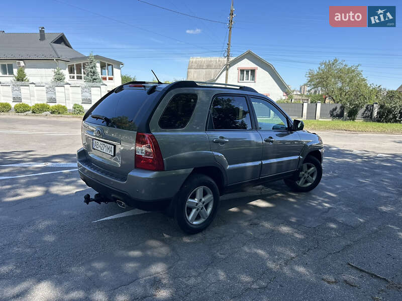 Позашляховик / Кросовер Kia Sportage 2009 в Вінниці