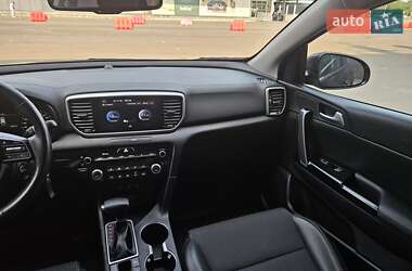 Позашляховик / Кросовер Kia Sportage 2021 в 