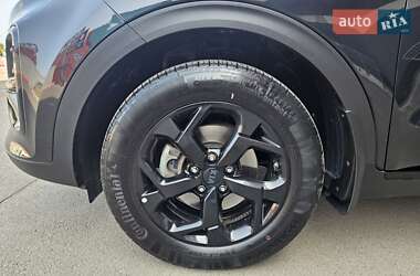 Позашляховик / Кросовер Kia Sportage 2021 в 