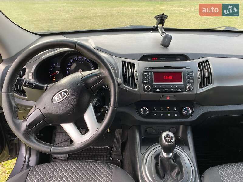 Внедорожник / Кроссовер Kia Sportage 2012 в Гвоздеце