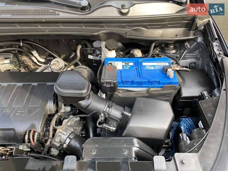 Внедорожник / Кроссовер Kia Sportage 2012 в Гвоздеце