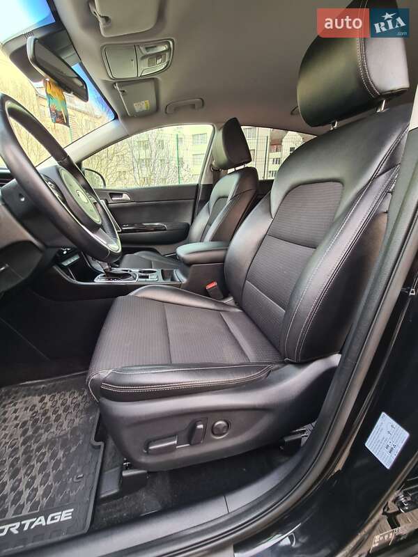 Позашляховик / Кросовер Kia Sportage 2021 в Рівному