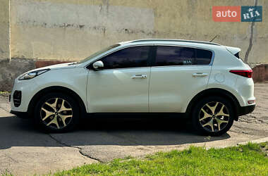 Позашляховик / Кросовер Kia Sportage 2015 в 