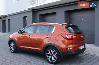 Внедорожник / Кроссовер Kia Sportage 2011 в 