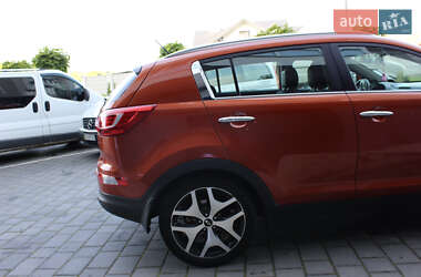 Внедорожник / Кроссовер Kia Sportage 2011 в 