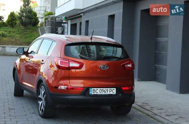 Внедорожник / Кроссовер Kia Sportage 2011 в 