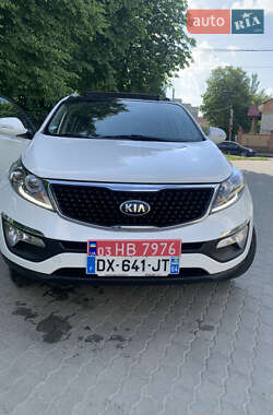 Внедорожник / Кроссовер Kia Sportage 2014 в 