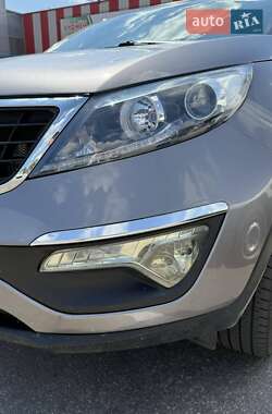 Внедорожник / Кроссовер Kia Sportage 2014 в 