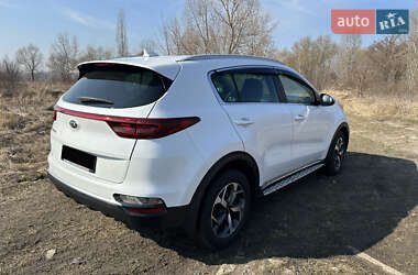 Позашляховик / Кросовер Kia Sportage 2019 в 