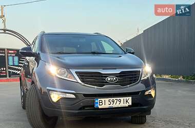 Позашляховик / Кросовер Kia Sportage 2012 в Полтаві