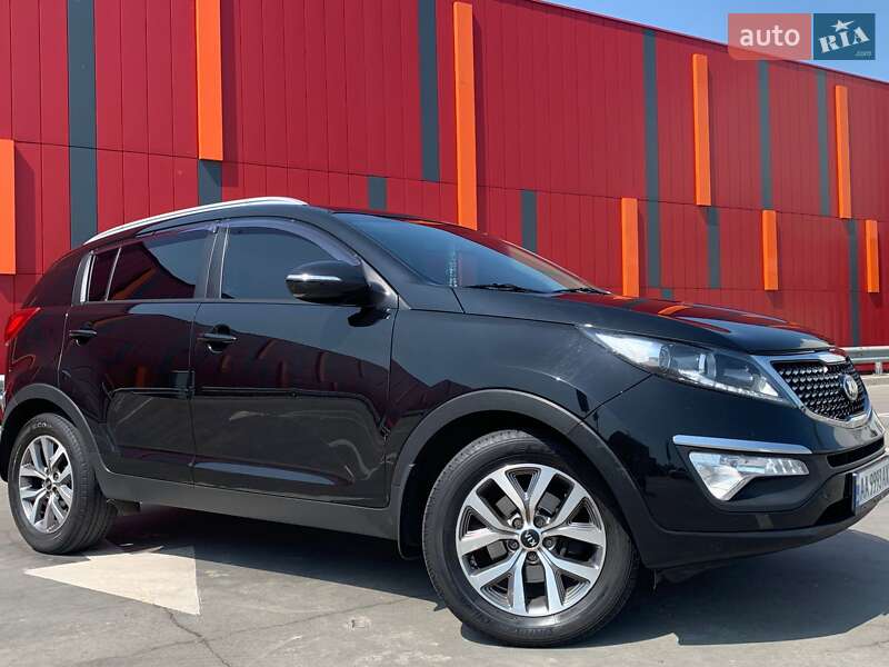 Внедорожник / Кроссовер Kia Sportage 2014 в Киеве