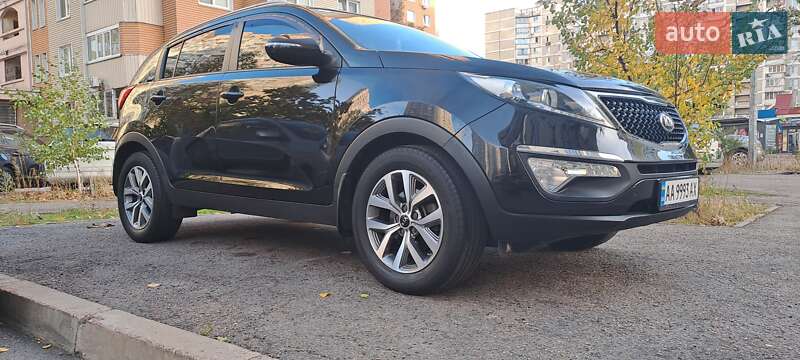Внедорожник / Кроссовер Kia Sportage 2014 в Киеве