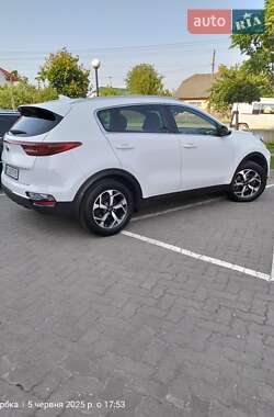 Позашляховик / Кросовер Kia Sportage 2019 в 