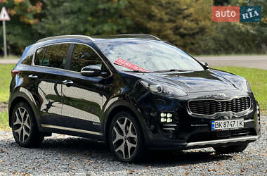 Позашляховик / Кросовер Kia Sportage 2016 в Радивиліві