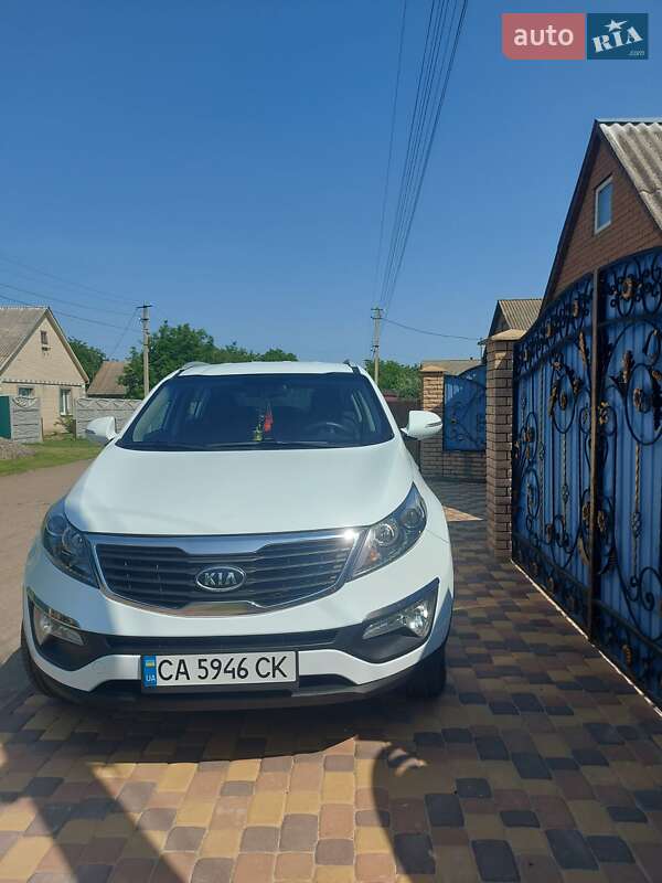 Позашляховик / Кросовер Kia Sportage 2012 в Смілі