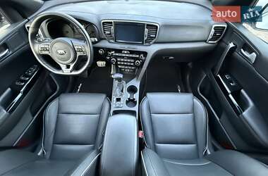 Внедорожник / Кроссовер Kia Sportage 2017 в 