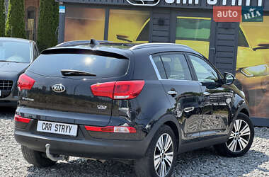 Внедорожник / Кроссовер Kia Sportage 2015 в 