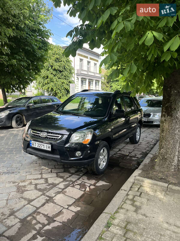 Внедорожник / Кроссовер Kia Sportage 2008 в 