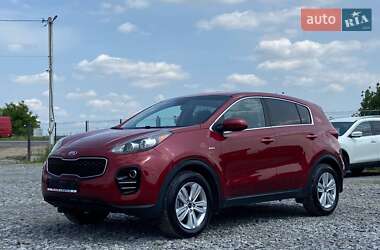 Внедорожник / Кроссовер Kia Sportage 2017 в Львове