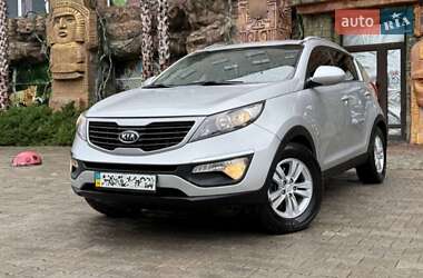 Внедорожник / Кроссовер Kia Sportage 2012 в Харькове