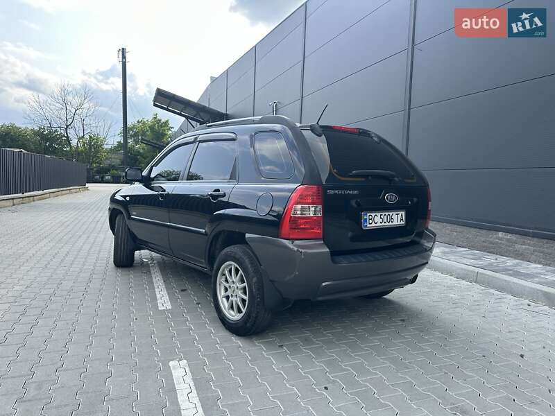 Позашляховик / Кросовер Kia Sportage 2006 в Стрию