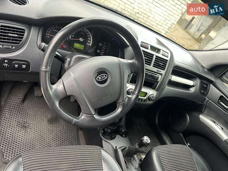 Позашляховик / Кросовер Kia Sportage 2006 в Стрию
