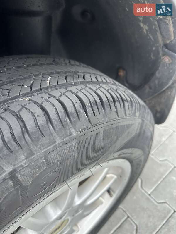 Позашляховик / Кросовер Kia Sportage 2006 в Стрию