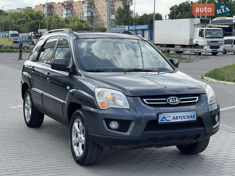 Позашляховик / Кросовер Kia Sportage 2009 в Полтаві