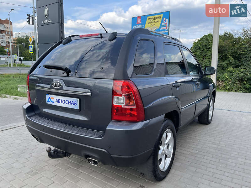 Позашляховик / Кросовер Kia Sportage 2009 в Полтаві
