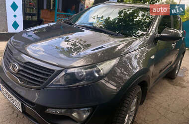 Внедорожник / Кроссовер Kia Sportage 2012 в 