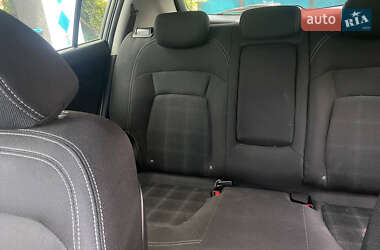 Внедорожник / Кроссовер Kia Sportage 2012 в 