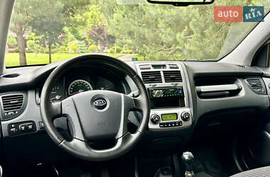 Позашляховик / Кросовер Kia Sportage 2007 в 