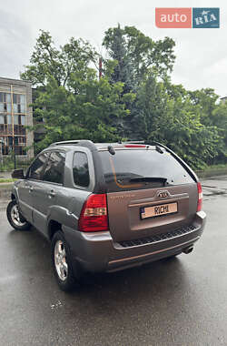 Внедорожник / Кроссовер Kia Sportage 2008 в 