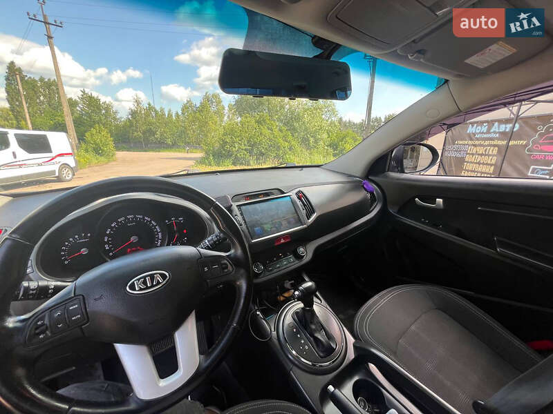 Внедорожник / Кроссовер Kia Sportage 2011 в Житомире