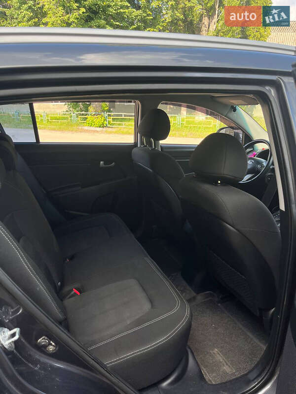 Внедорожник / Кроссовер Kia Sportage 2011 в Житомире