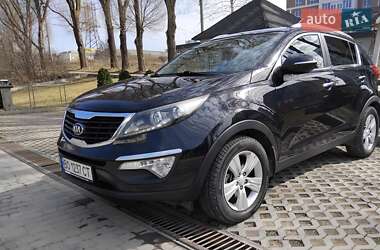 Позашляховик / Кросовер Kia Sportage 2013 в Тернополі