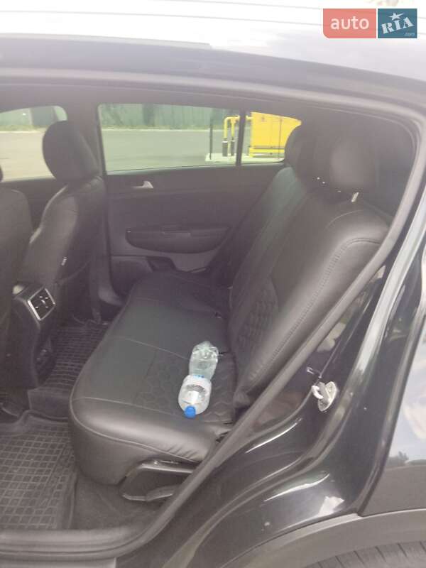 Внедорожник / Кроссовер Kia Sportage 2016 в Виннице