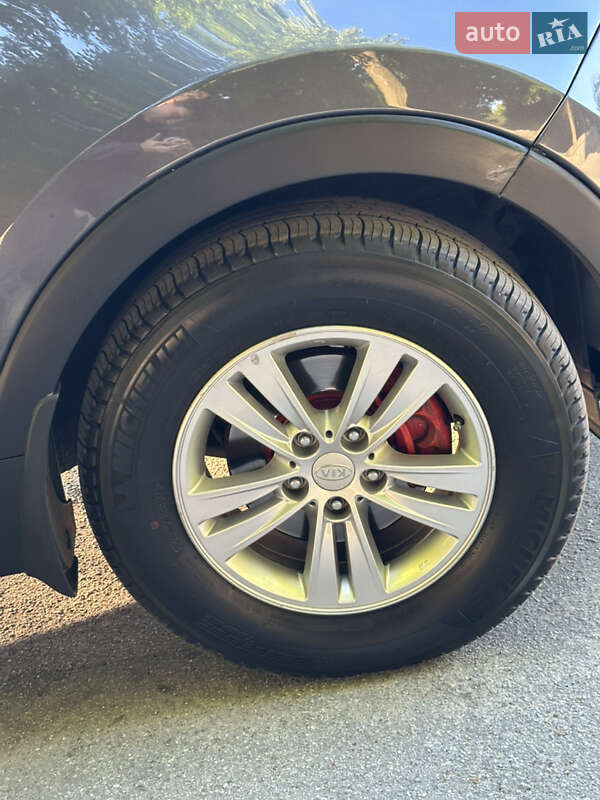 Внедорожник / Кроссовер Kia Sportage 2013 в Житомире
