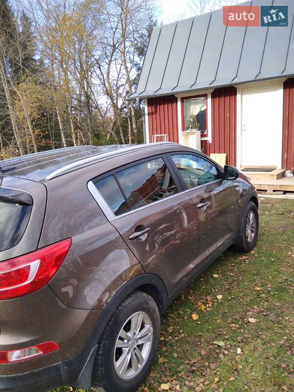 Позашляховик / Кросовер Kia Sportage 2013 в Тернополі фото 7 Позашляховик / Кросовер Kia Sportage 2013 в Тернополі