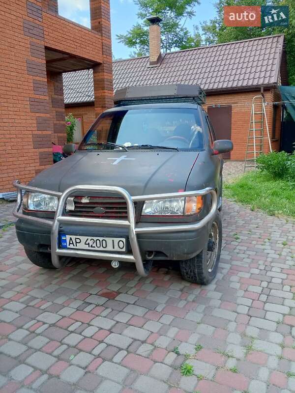 Внедорожник / Кроссовер Kia Sportage 1996 в Запорожье